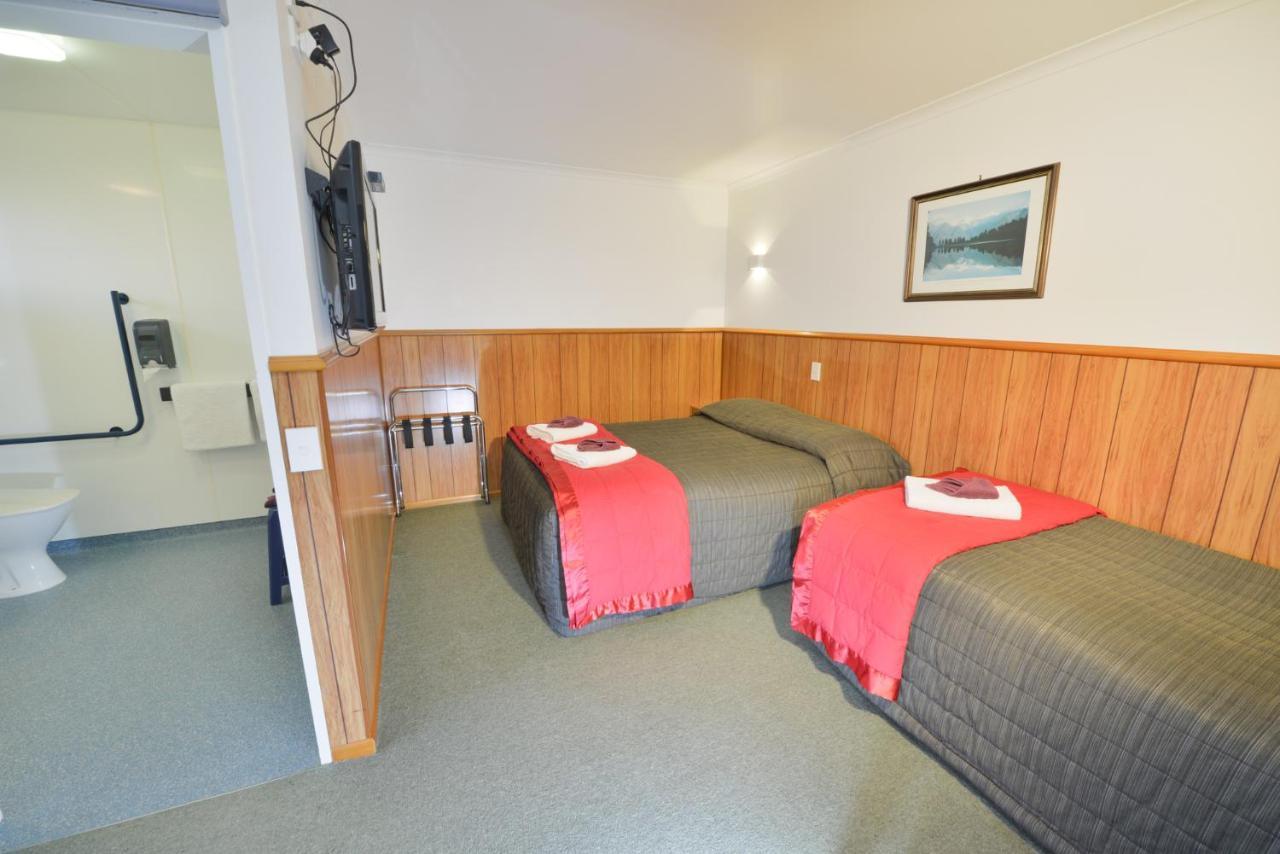 Wilderness Motel Accommodation Haast Buitenkant foto